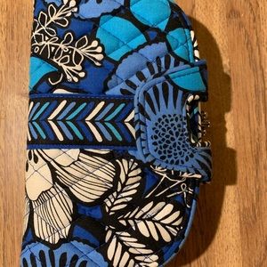 Vera Bradley wallet
